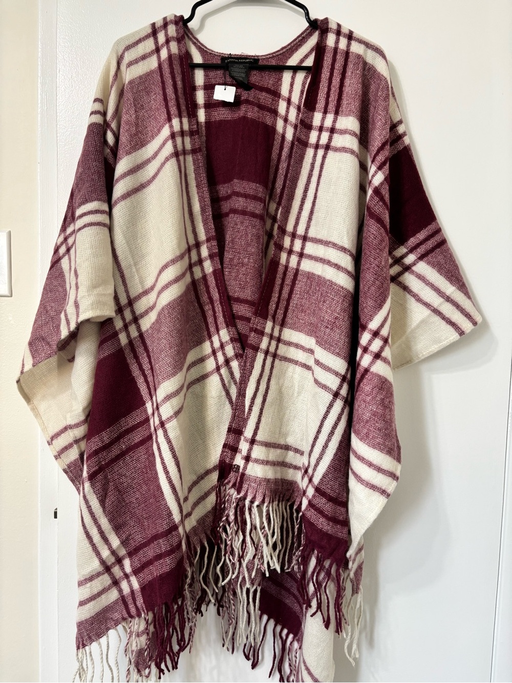 NWT Banana Republic Cashmere Blend Plaid Fringe Poncho Wrap One Size